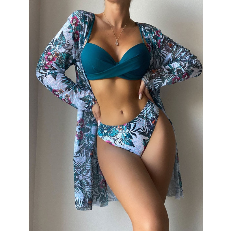 Coleção Moda Praia Flowers 2023 - Biquíni + Saída de Praia (Brinde)